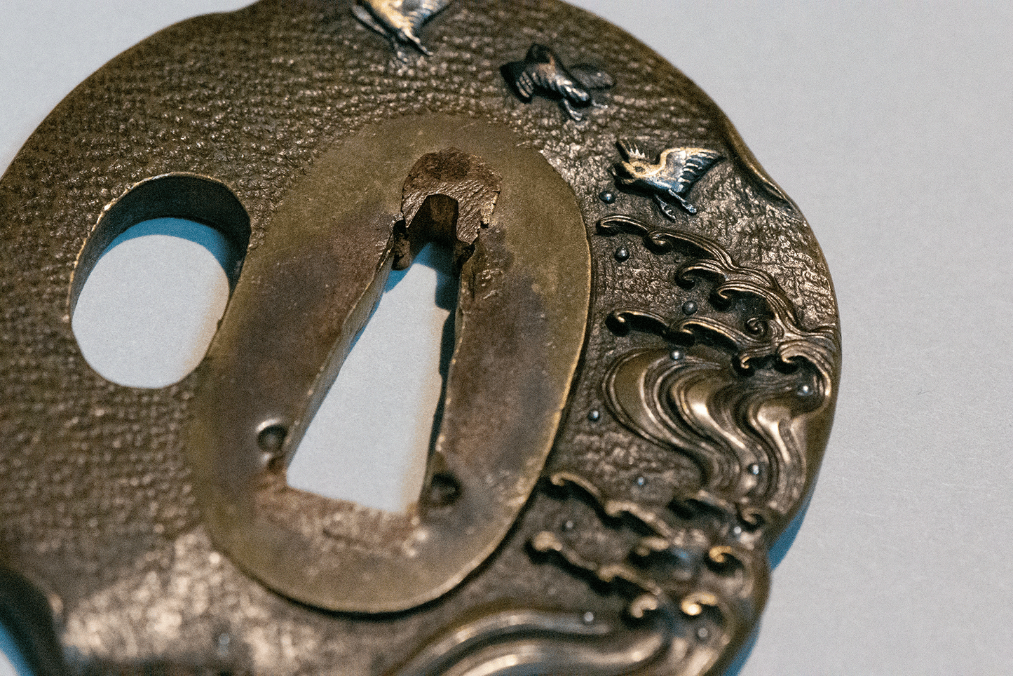 Tsuba - Hamano, Yasuchika, Nara or Omori - Chidori Nami (Waves and bírds)