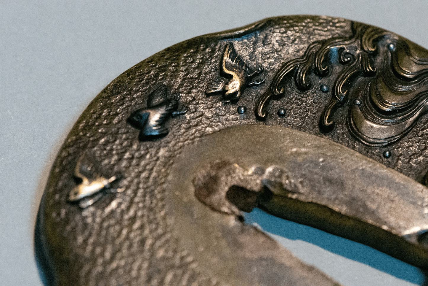 Tsuba - Hamano, Yasuchika, Nara or Omori - Chidori Nami (Waves and bírds)