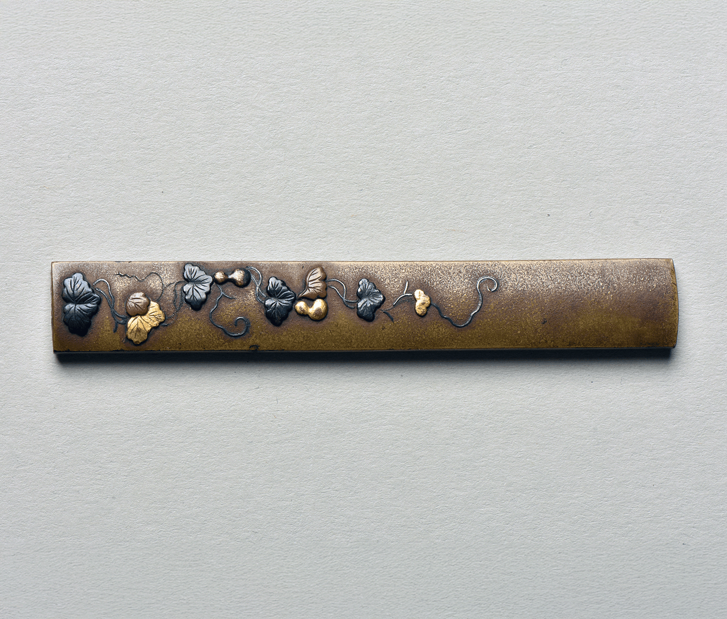 - Tosogu Daisho Set Yasuchika EDO - 2x Tuba, 2x Fuchi Kashira, Kozuka