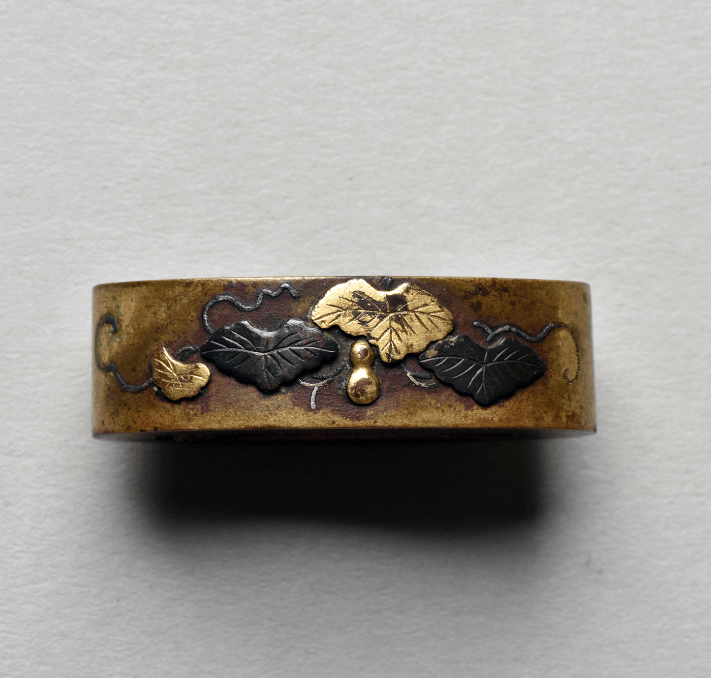 - Tosogu Daisho Set Yasuchika EDO - 2x Tuba, 2x Fuchi Kashira, Kozuka