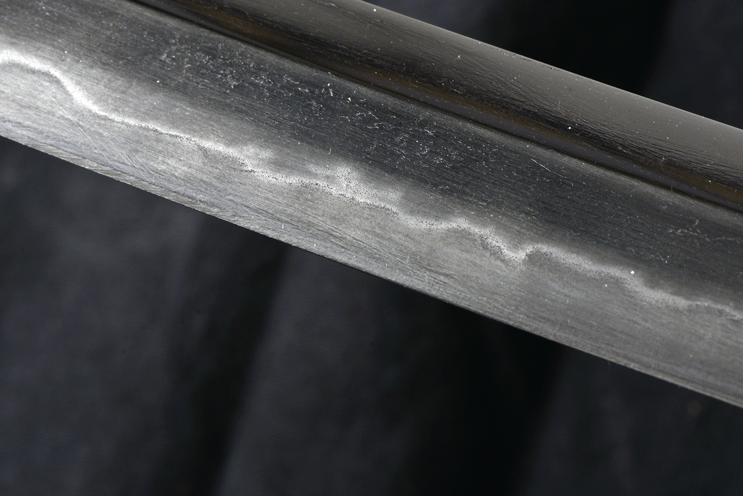 Katana Kaga - probably Fujishima Kiyomitsu (初二清光) - mumei(無銘) - Muromachi period