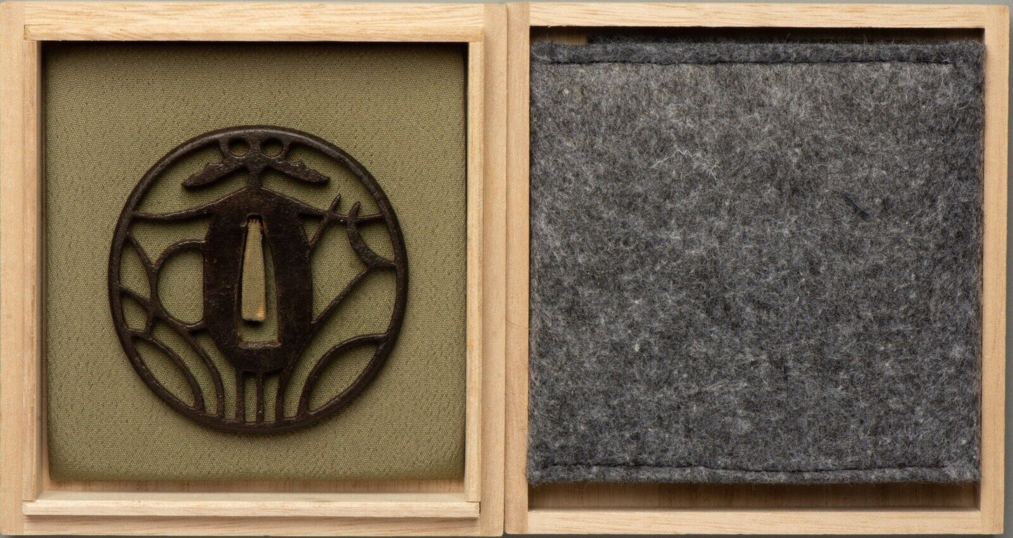 Tsuba - Owari "Bat Moitive" - Japan