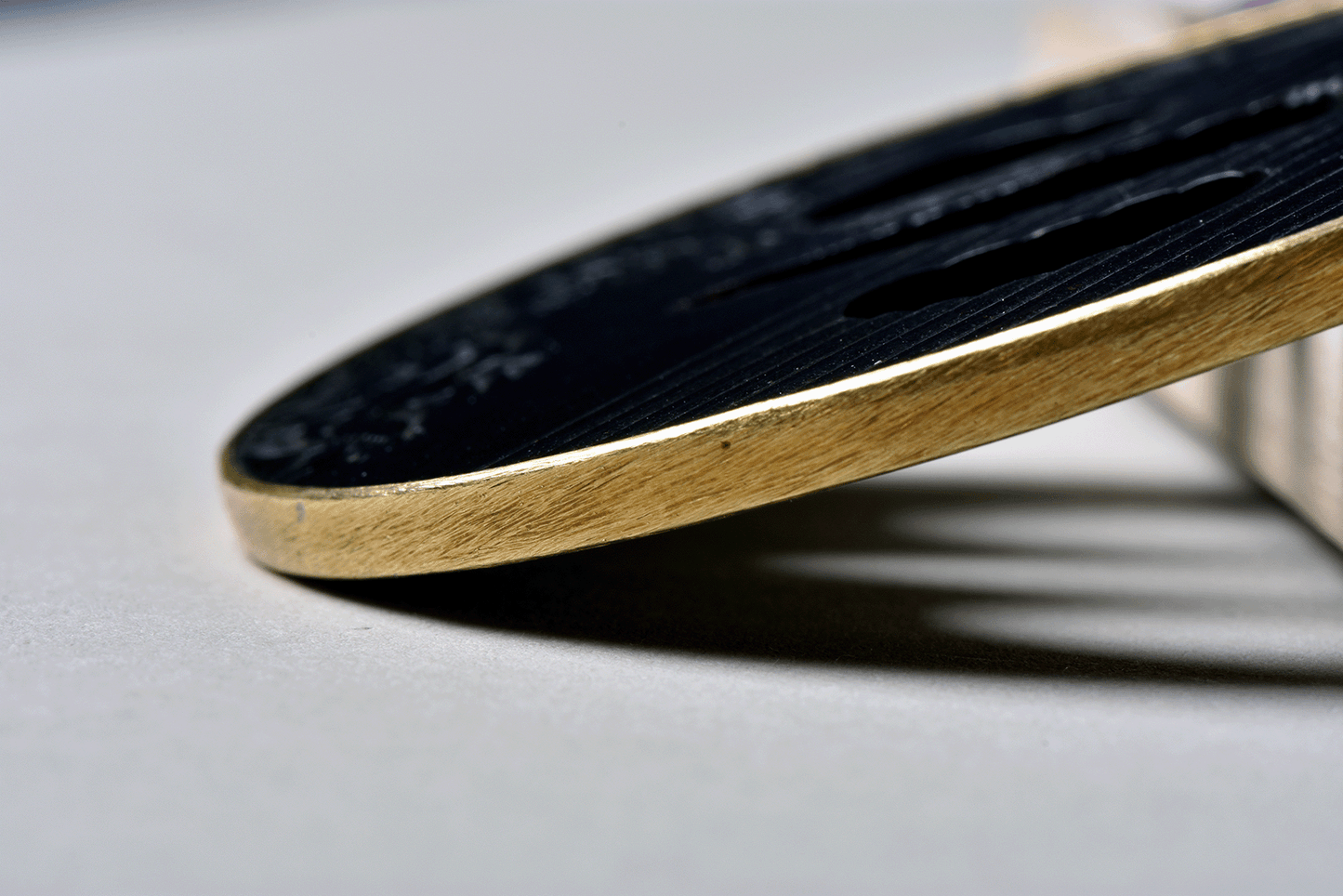 - Tsuba - Sochi (宗知) Taki jima - NBTHK Tokubetsu Kicho Hozon, Kanzan Sato Hakogaki